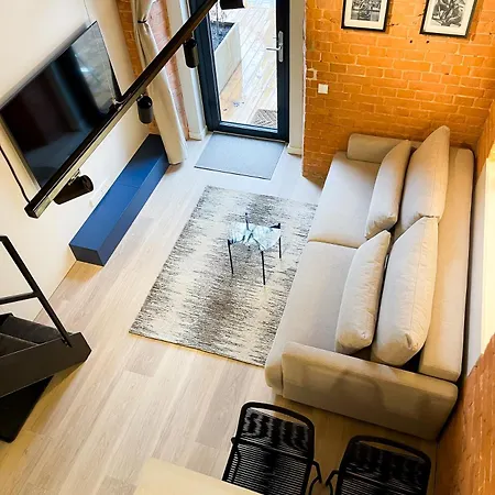 Апартаменты Thepilots